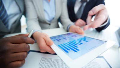 Educação financeira corporativa